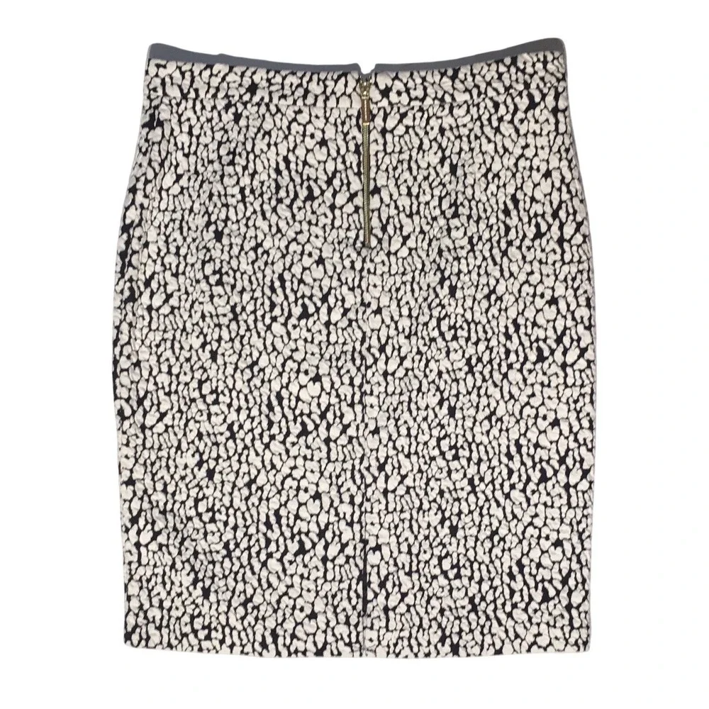 Michael Kors Women's Cheetah Print Ponte Skirt XL Regular‎ NWOT Black & White